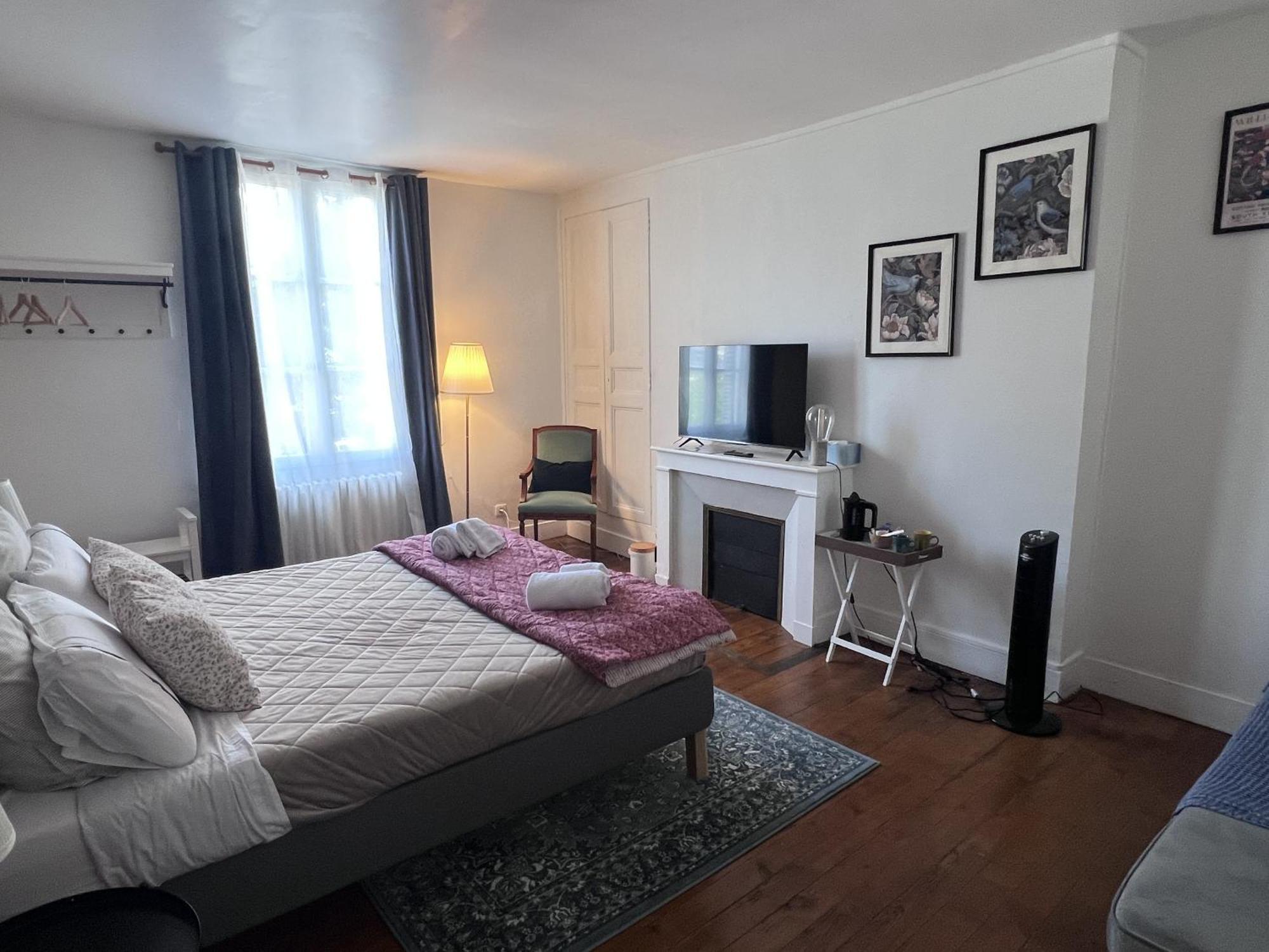 Maison Pol Amboise Phòng bức ảnh