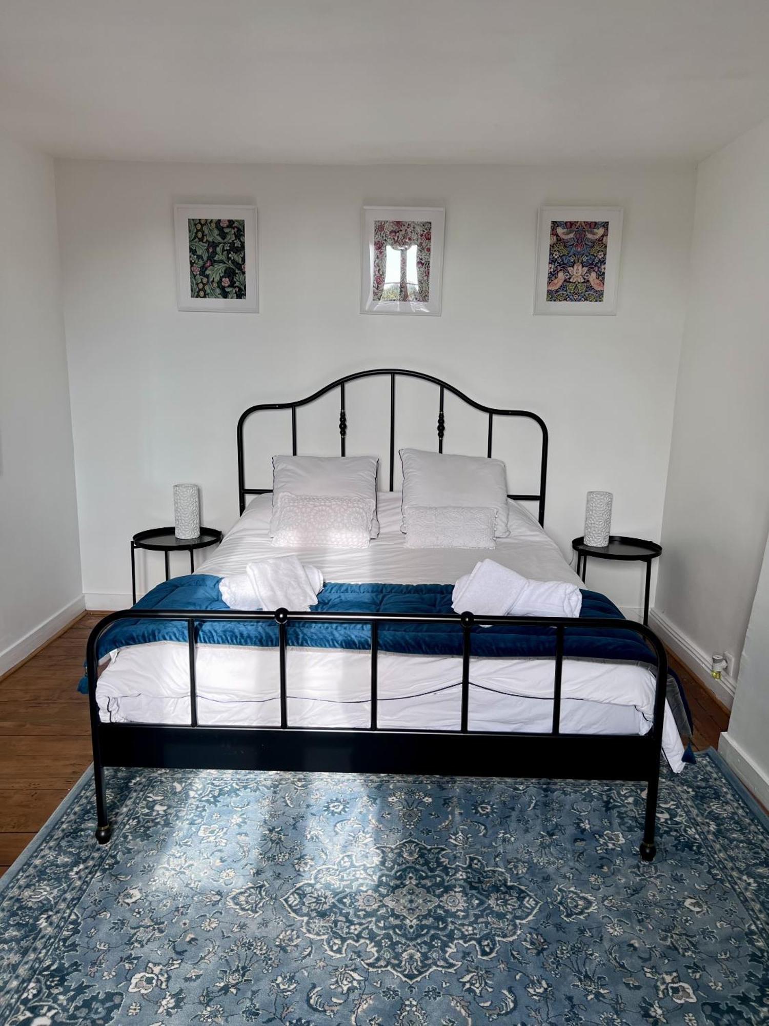 Maison Pol Amboise Phòng bức ảnh